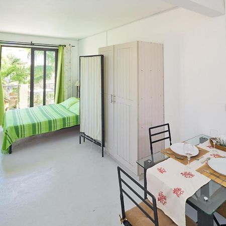 Cosy Studio #1 - Pereybere Pereybere Beach エクステリア 写真